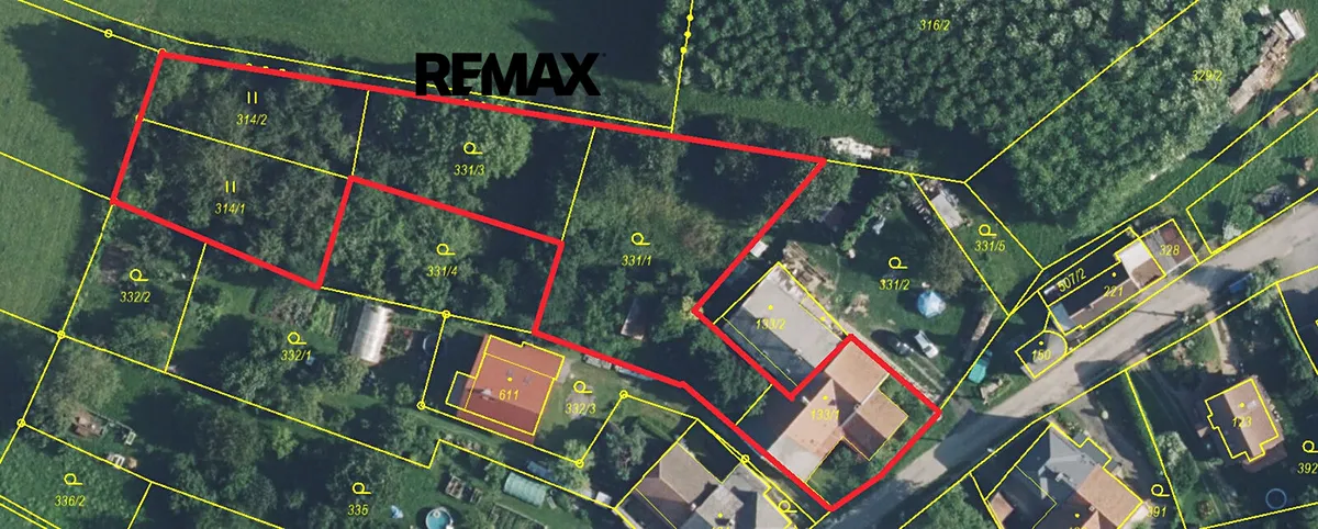 Prodej stavebního pozemku 2124 m²